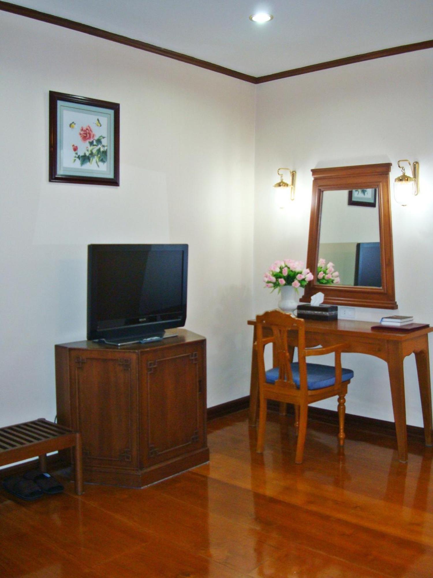 Chiang Mai Phucome Hotel Стая снимка