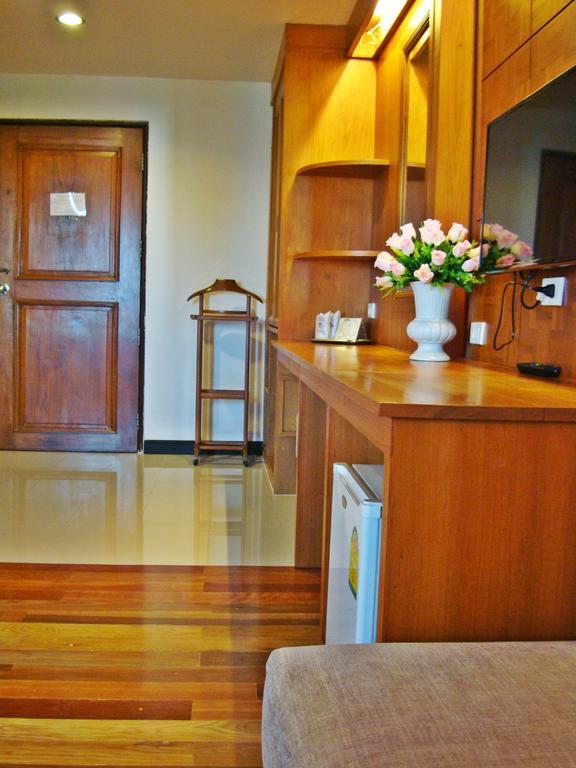 Chiang Mai Phucome Hotel Екстериор снимка