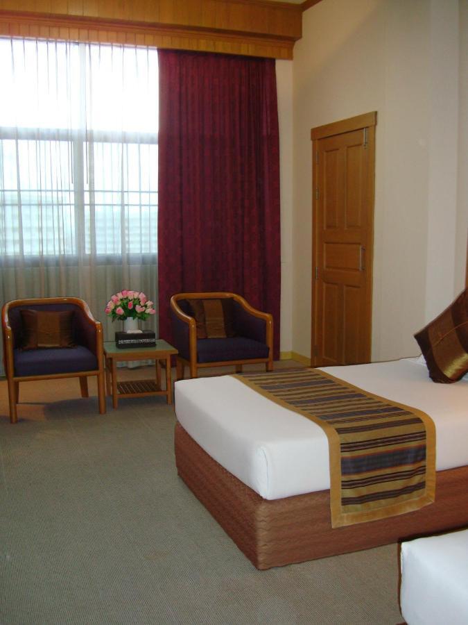 Chiang Mai Phucome Hotel Екстериор снимка